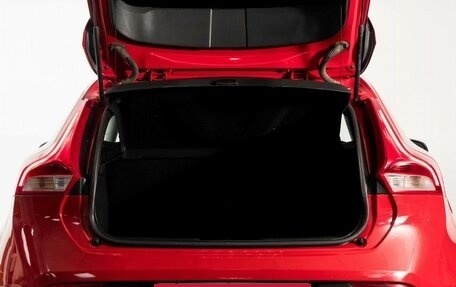 Volvo V40 Cross Country I, 2013 год, 998 000 рублей, 12 фотография