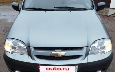 Chevrolet Niva I рестайлинг, 2013 год, 535 000 рублей, 2 фотография