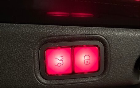 Mercedes-Benz E-Класс, 2020 год, 6 500 000 рублей, 8 фотография