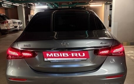 Mercedes-Benz E-Класс, 2020 год, 6 500 000 рублей, 5 фотография