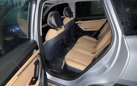 Geely Atlas, 2023 год, 3 200 000 рублей, 7 фотография