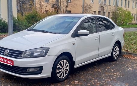 Volkswagen Polo VI (EU Market), 2016 год, 400 000 рублей, 2 фотография