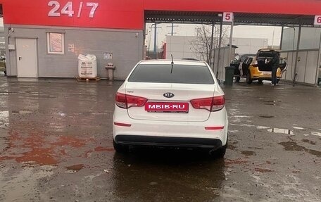 KIA Rio III рестайлинг, 2015 год, 400 000 рублей, 4 фотография