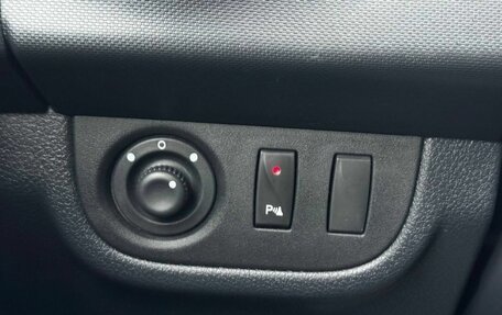 Renault Sandero II рестайлинг, 2021 год, 1 320 000 рублей, 12 фотография