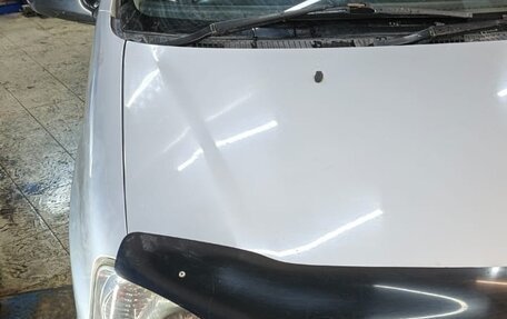 Toyota Raum I, 2000 год, 320 000 рублей, 2 фотография