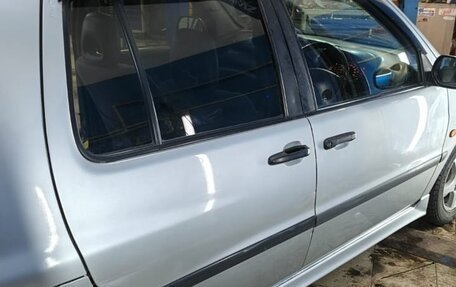 Toyota Raum I, 2000 год, 320 000 рублей, 5 фотография