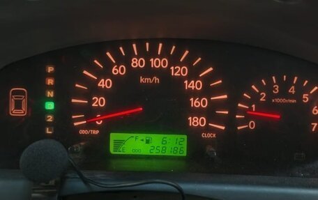 Toyota Raum I, 2000 год, 320 000 рублей, 16 фотография