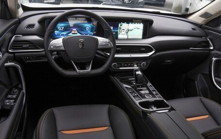 FAW Bestune T77, 2024 год, 2 199 000 рублей, 5 фотография