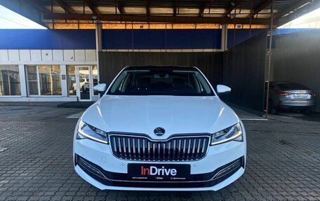 Skoda Superb III рестайлинг, 2025 год, 3 499 000 рублей, 3 фотография