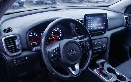 KIA Sportage IV рестайлинг, 2016 год, 1 990 000 рублей, 6 фотография