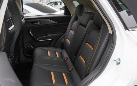 FAW Bestune T77, 2024 год, 2 199 000 рублей, 8 фотография