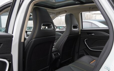 FAW Bestune T77, 2024 год, 2 199 000 рублей, 10 фотография