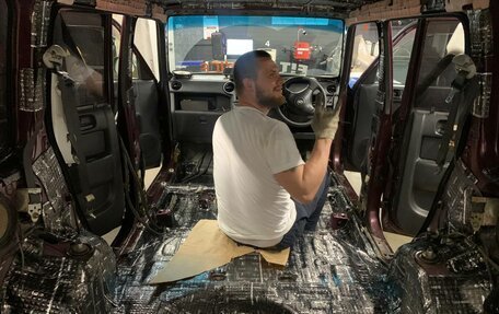 Toyota bB I рестайлинг, 2002 год, 410 000 рублей, 9 фотография