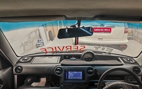 Toyota bB I рестайлинг, 2002 год, 410 000 рублей, 5 фотография