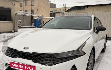 KIA K5, 2020 год, 1 650 000 рублей, 2 фотография