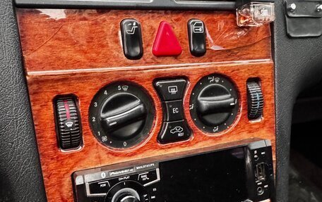 Mercedes-Benz E-Класс, 1999 год, 500 000 рублей, 14 фотография