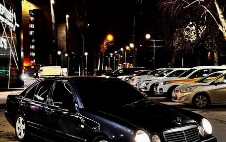 Mercedes-Benz E-Класс, 1999 год, 500 000 рублей, 23 фотография