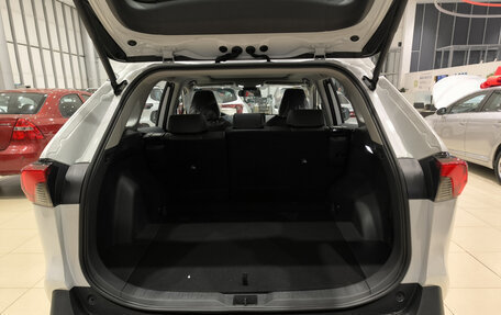 Toyota RAV4, 2025 год, 4 350 000 рублей, 14 фотография