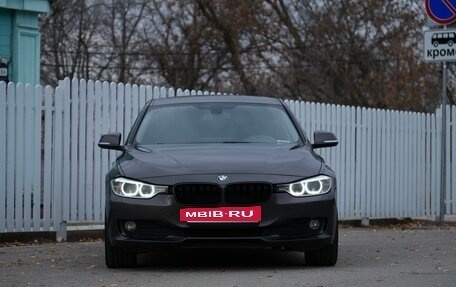 BMW 3 серия, 2013 год, 1 750 000 рублей, 2 фотография