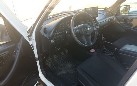 Chevrolet Niva I рестайлинг, 2019 год, 825 000 рублей, 5 фотография