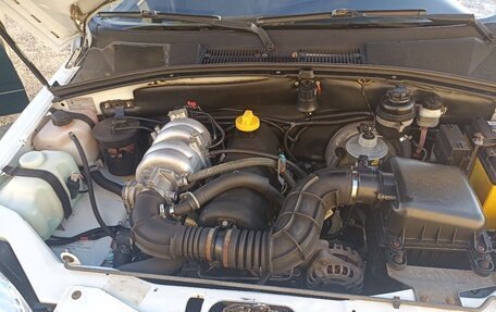 Chevrolet Niva I рестайлинг, 2019 год, 825 000 рублей, 4 фотография