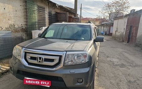 Honda Pilot III рестайлинг, 2008 год, 1 800 000 рублей, 2 фотография