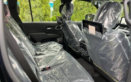 Toyota Land Cruiser, 2025 год, 15 300 000 рублей, 6 фотография