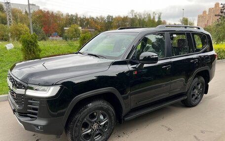 Toyota Land Cruiser, 2025 год, 15 300 000 рублей, 3 фотография