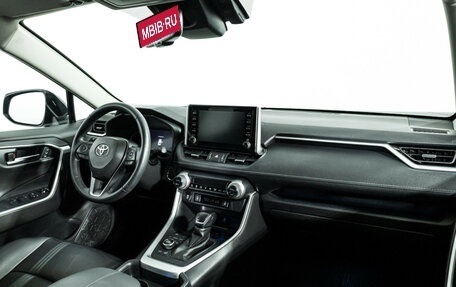 Toyota RAV4, 2021 год, 3 499 898 рублей, 9 фотография