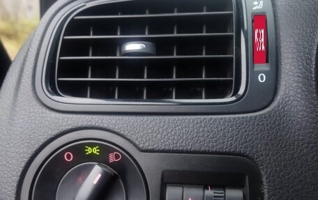 Volkswagen Polo VI (EU Market), 2012 год, 650 000 рублей, 5 фотография