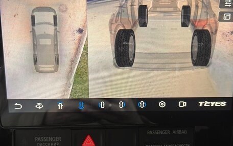 Mitsubishi Outlander III рестайлинг 3, 2017 год, 2 230 000 рублей, 10 фотография