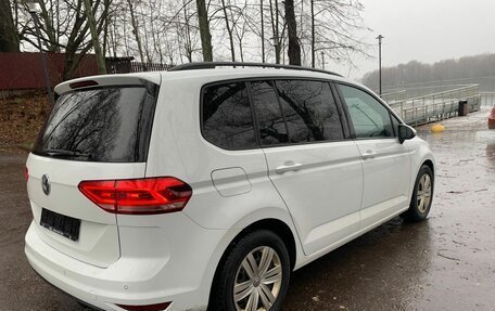 Volkswagen Touran III, 2018 год, 1 670 000 рублей, 9 фотография