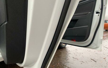 Volkswagen Touran III, 2018 год, 1 670 000 рублей, 19 фотография