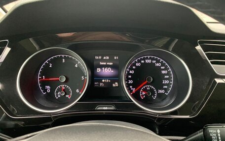 Volkswagen Touran III, 2018 год, 1 670 000 рублей, 26 фотография