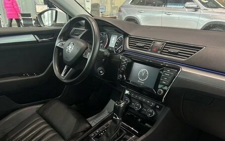 Skoda Superb III рестайлинг, 2015 год, 1 935 000 рублей, 17 фотография