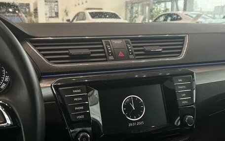 Skoda Superb III рестайлинг, 2015 год, 1 935 000 рублей, 19 фотография