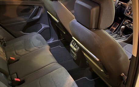 Volkswagen Tiguan II, 2018 год, 3 505 000 рублей, 10 фотография