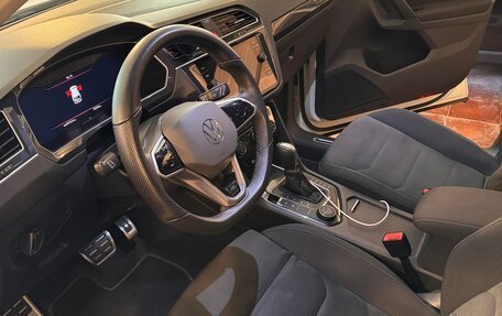 Volkswagen Tiguan II, 2018 год, 3 505 000 рублей, 8 фотография
