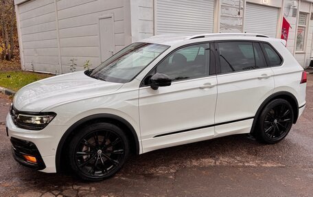 Volkswagen Tiguan II, 2018 год, 3 505 000 рублей, 2 фотография