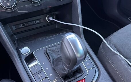 Volkswagen Tiguan II, 2018 год, 3 505 000 рублей, 17 фотография