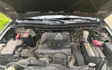 Mitsubishi L200 IV рестайлинг, 2015 год, 1 800 000 рублей, 11 фотография