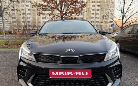 KIA Rio IV, 2020 год, 2 380 000 рублей, 1 фотография