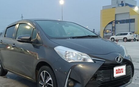 Toyota Vitz, 2019 год, 950 000 рублей, 4 фотография