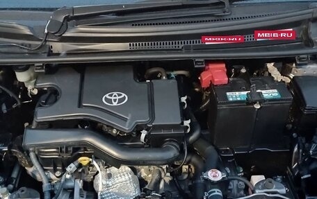 Toyota Vitz, 2019 год, 950 000 рублей, 8 фотография