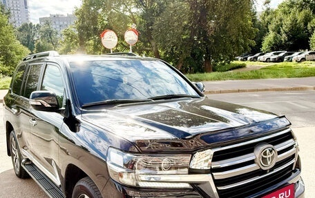 Toyota Land Cruiser 200, 2018 год, 9 499 000 рублей, 7 фотография