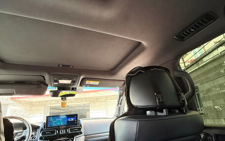 Toyota Land Cruiser 200, 2018 год, 9 499 000 рублей, 18 фотография