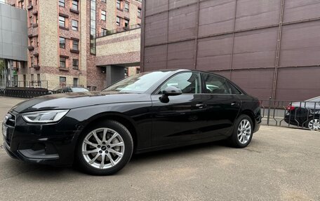 Audi A4, 2021 год, 4 200 000 рублей, 5 фотография