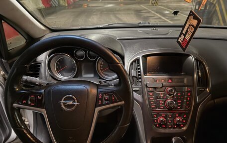 Opel Astra J, 2010 год, 555 000 рублей, 11 фотография