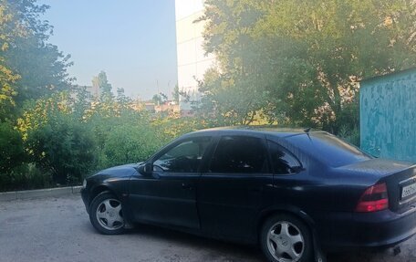 Opel Vectra B рестайлинг, 1996 год, 200 000 рублей, 2 фотография