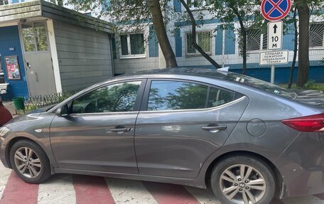 Hyundai Elantra VI рестайлинг, 2017 год, 1 250 000 рублей, 4 фотография